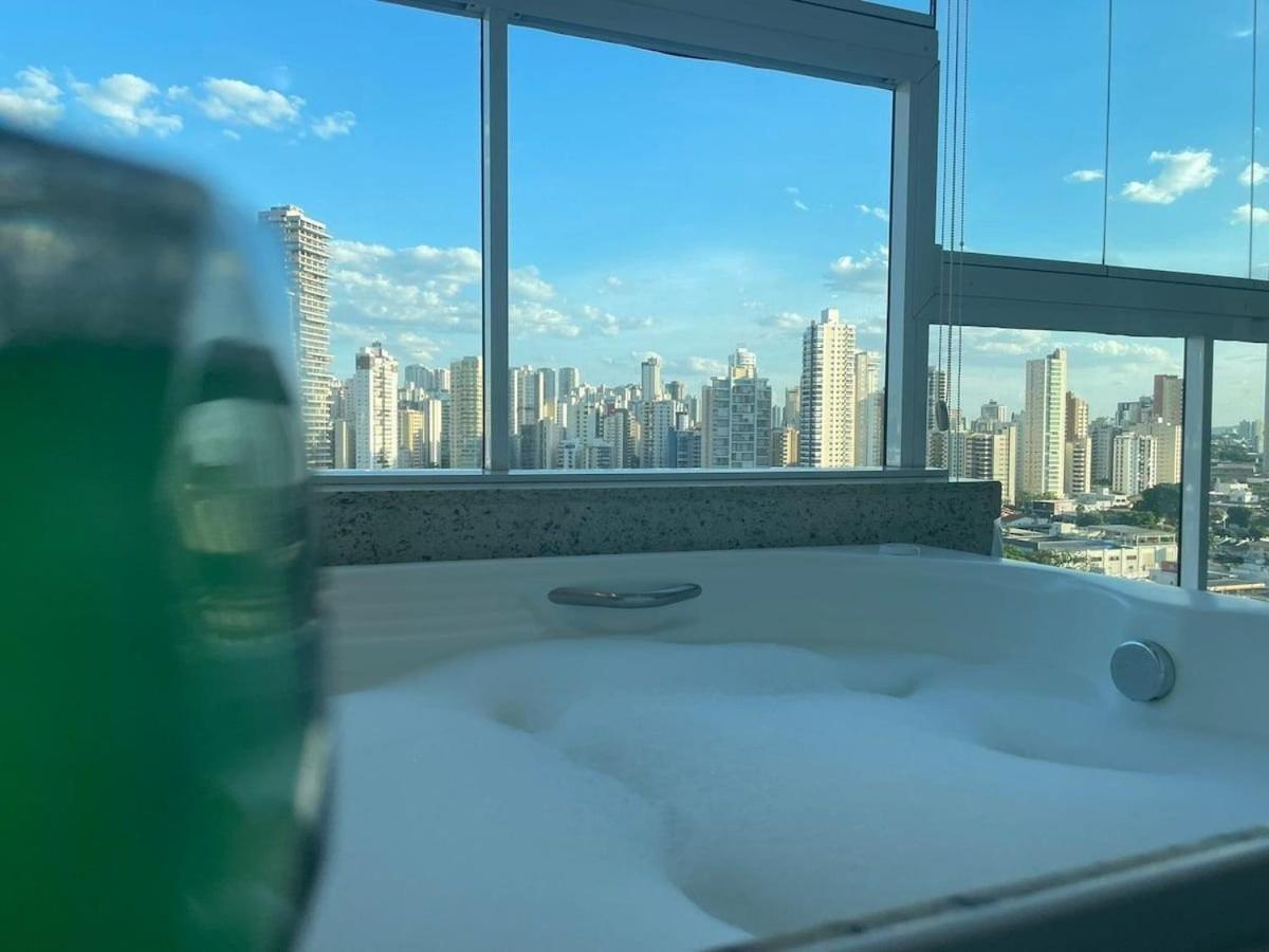 1 Qts.| 2 Hosp. | Jacuzzi Na Varanda | Linda Vista جويانيا المظهر الخارجي الصورة