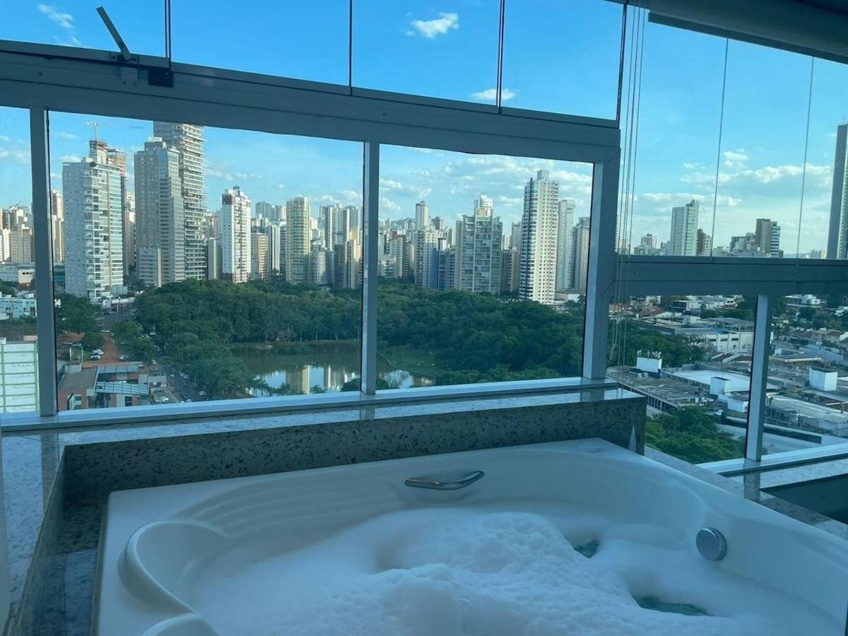 1 Qts.| 2 Hosp. | Jacuzzi Na Varanda | Linda Vista جويانيا المظهر الخارجي الصورة